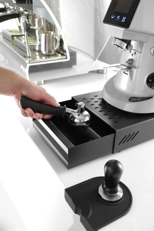 4dcc1f84389df4a18915076a0f2a6cf5