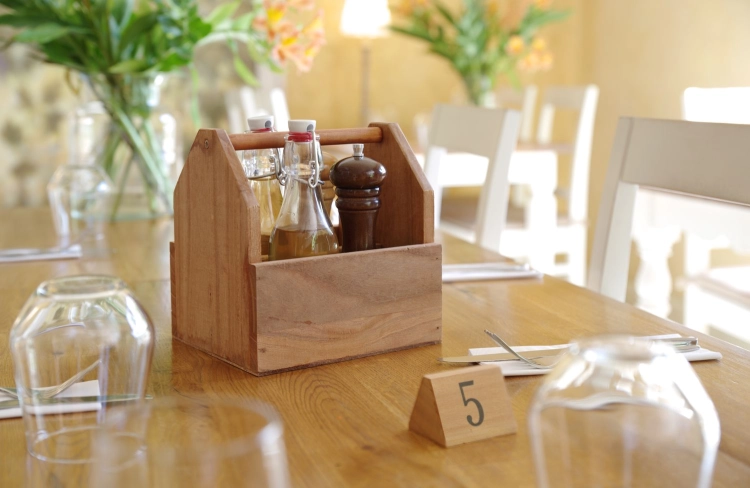 5a28a55d8138a9268ad57fc6be323441