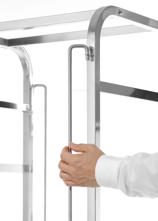 5712d1ae8a143f701ca19e9181e3eef2