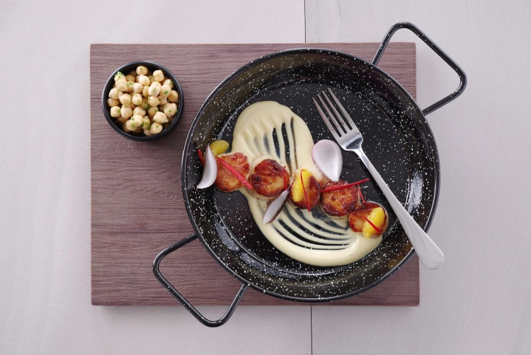 8f49ee6d9076182134b459aaf420ac62