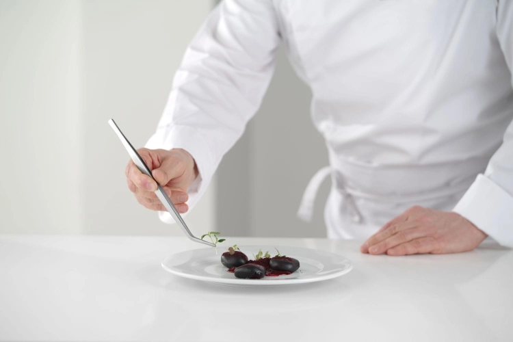 0bc9d78a1e5748303bb0f8d3719996e0